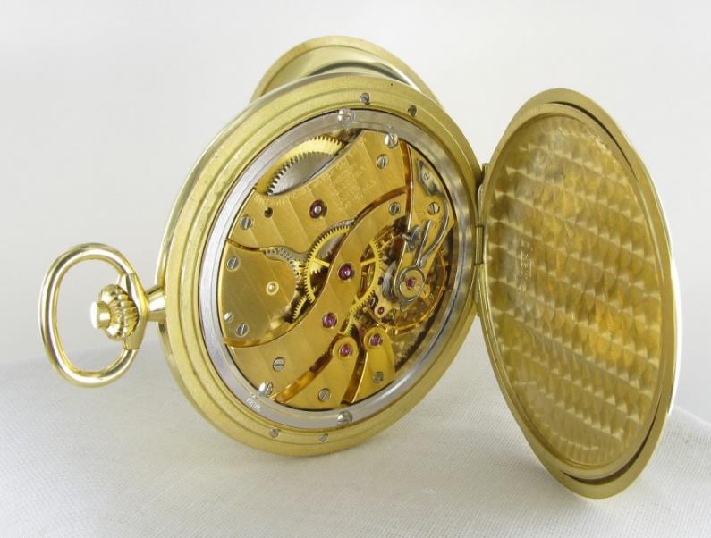 The base movement of caliber 9828 is caliber 98 of original pocket watches.